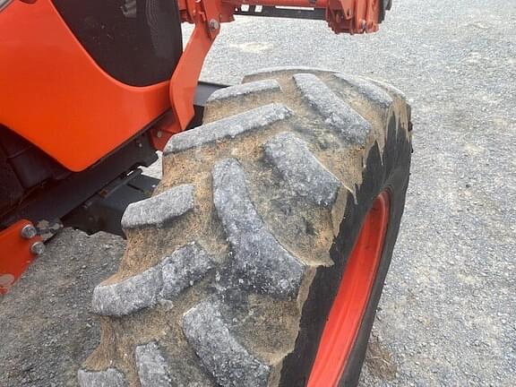 Thumbnail image Kubota M108S 4