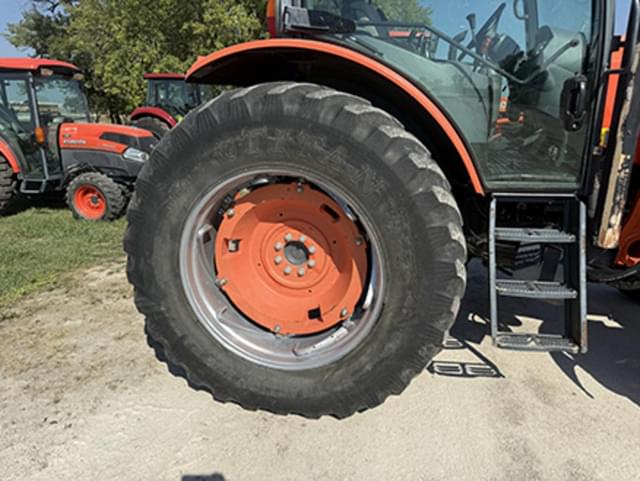Image of Kubota M126GX equipment image 4