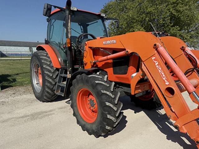 Image of Kubota M126GX equipment image 2