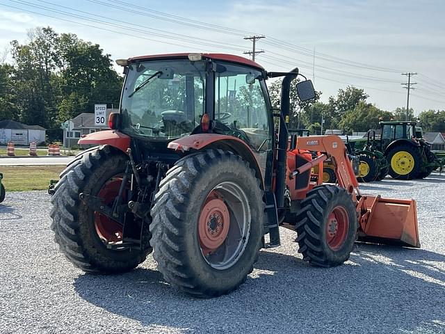 Image of Kubota M135GX equipment image 4