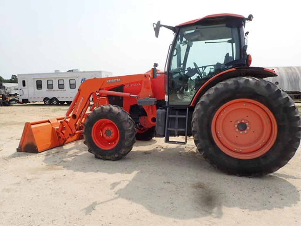 Image of Kubota M135GX Primary image