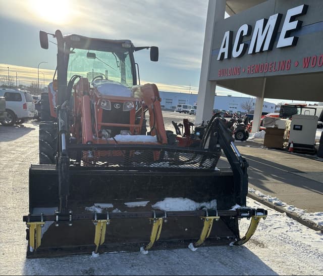 Image of Kubota M135GXDTCF equipment image 1