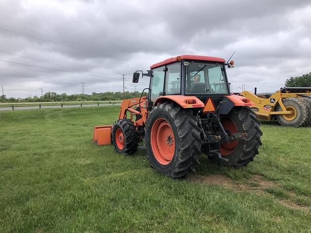 Image of Kubota M135X equipment image 3