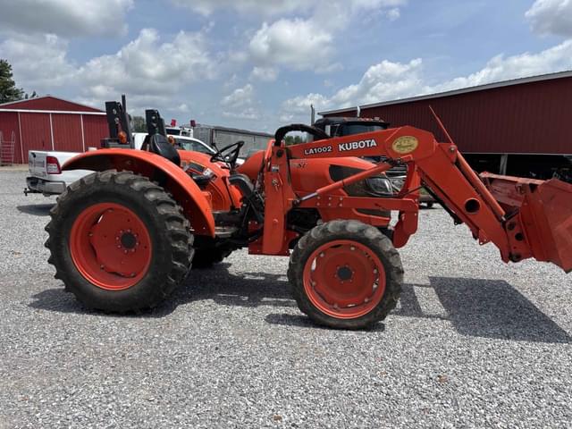 Image of Kubota M5640SU equipment image 1