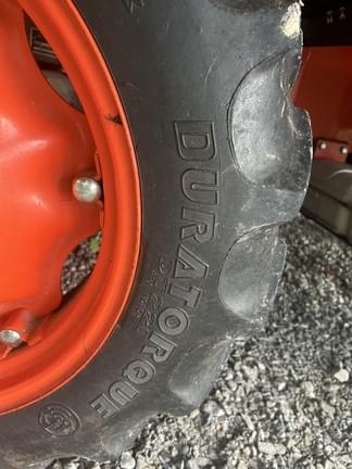 Image of Kubota M6060 equipment image 2