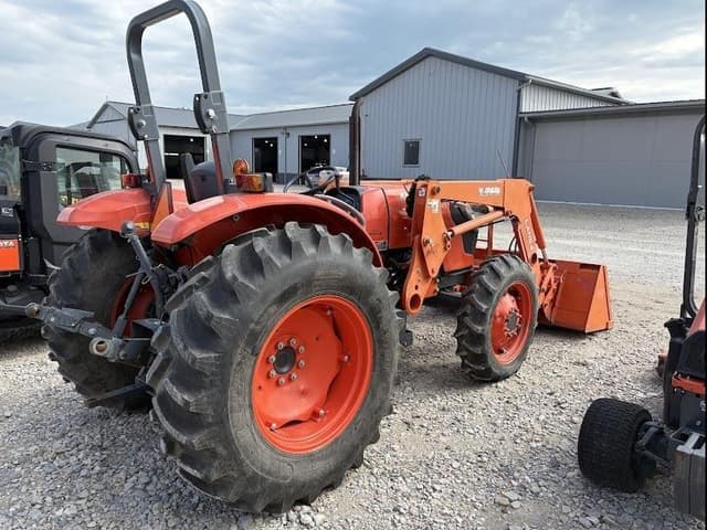 Image of Kubota M6060D equipment image 3
