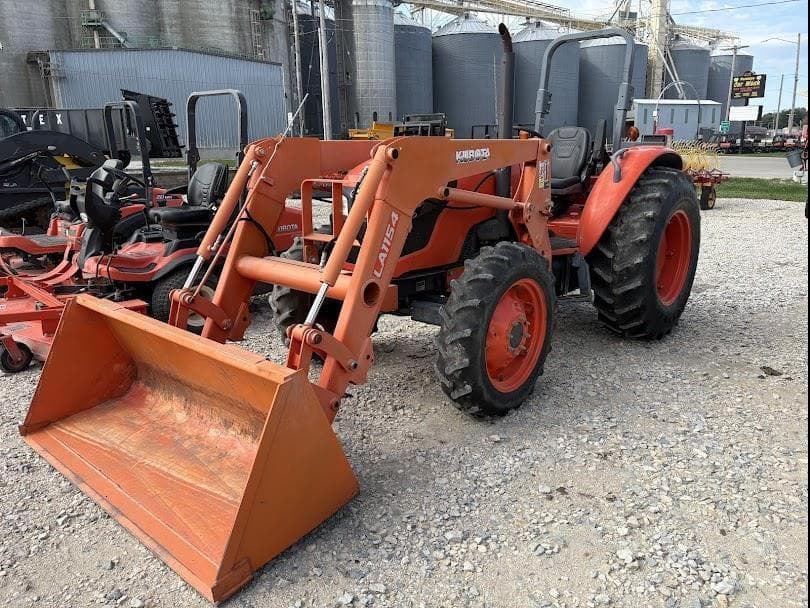 Image of Kubota M6060 Primary image