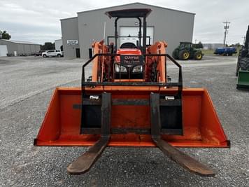 Main image Kubota M7060