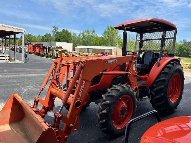 Image of Kubota M7060 equipment image 1