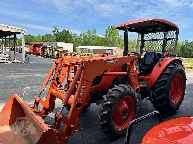 Image of Kubota M7060 equipment image 1