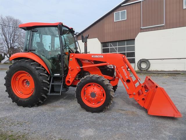 Image of Kubota M7060 equipment image 1