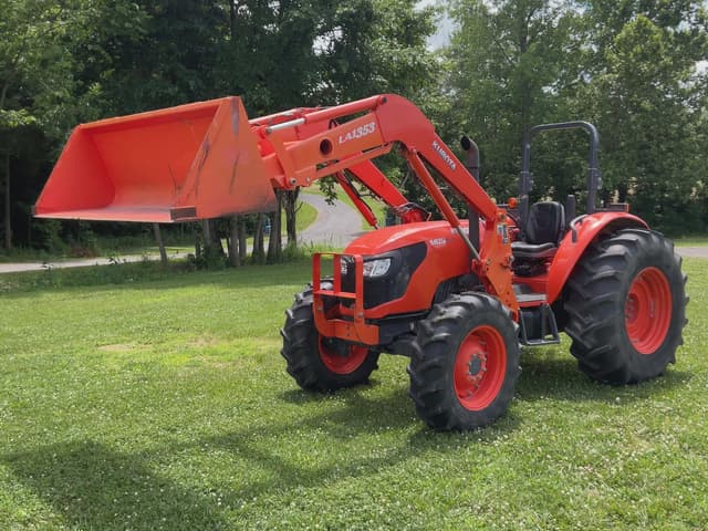 Image of Kubota M8560 equipment image 1