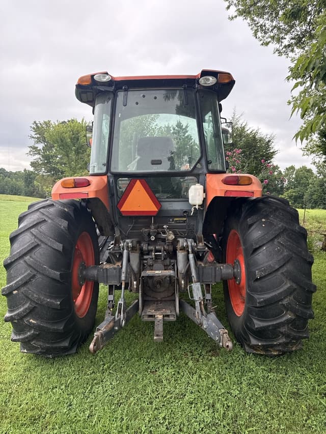 Image of Kubota M9960 equipment image 2