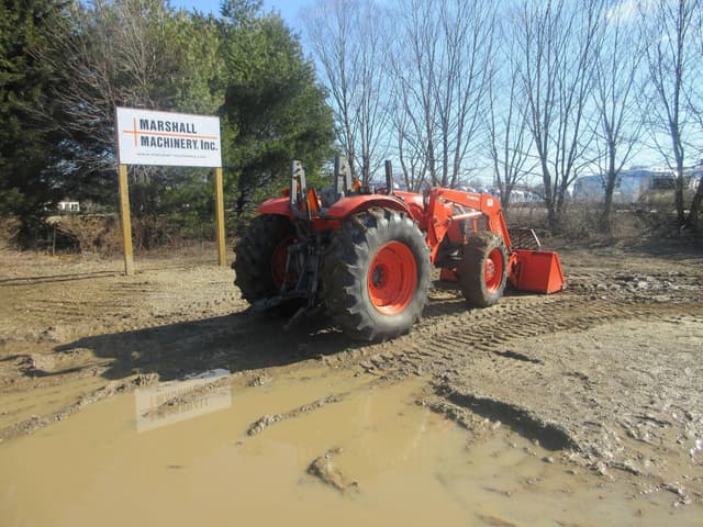 Image of Kubota M9960 equipment image 4
