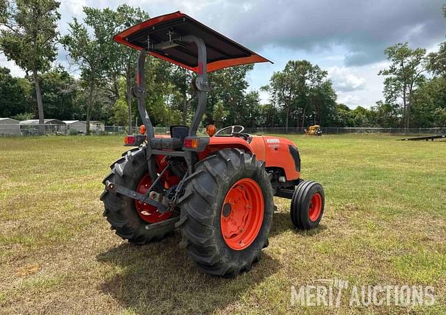 Image of Kubota MX4700 equipment image 4