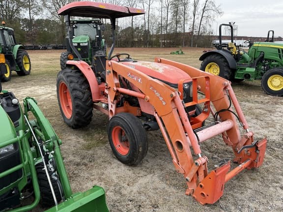 Image of Kubota MX5100 equipment image 3