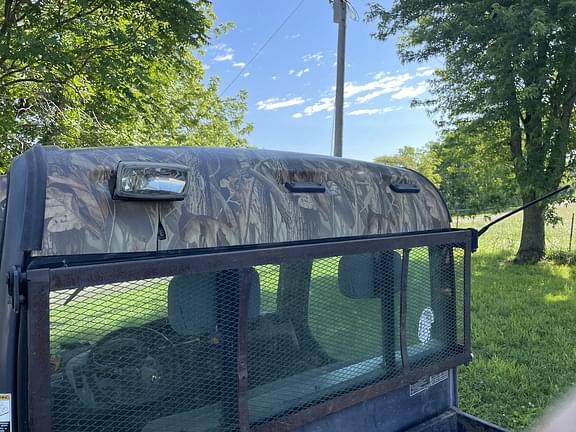 Image of Kubota RTV-X1100 equipment image 2