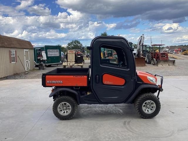 Image of Kubota RTV-X1100C equipment image 4