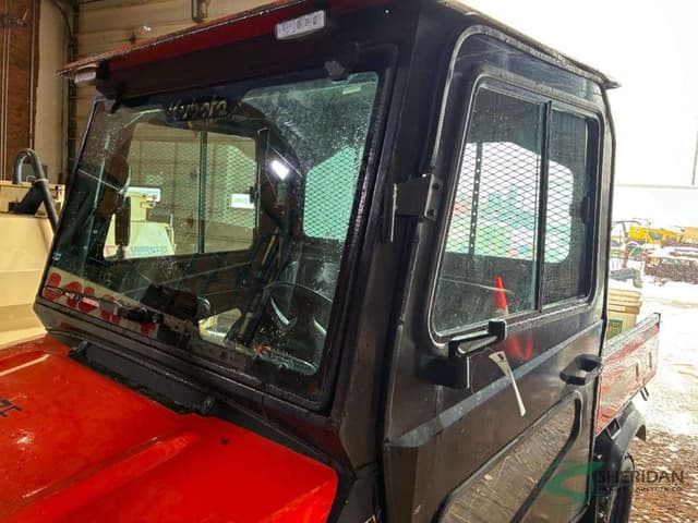 Image of Kubota RTV-X900 equipment image 4