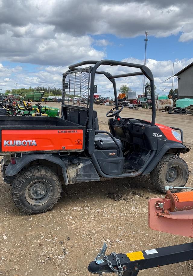 Image of Kubota RTV-X900 equipment image 3