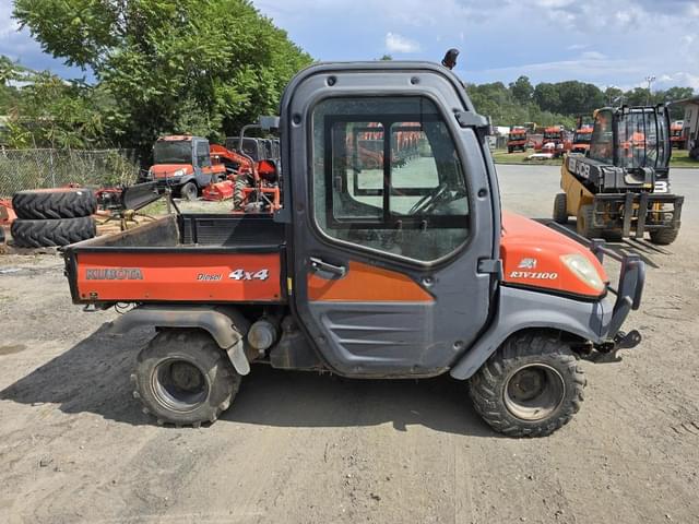Image of Kubota RTV1100CWX-H equipment image 3