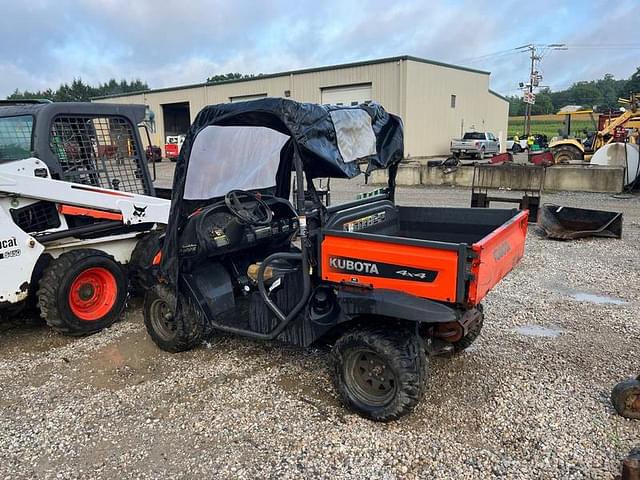 Image of Kubota RTV400CI equipment image 2
