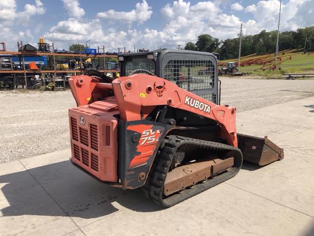Image of Kubota SVL75-2 equipment image 2