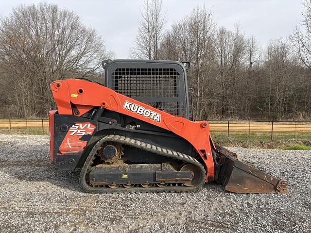 Image of Kubota SVL75-2 equipment image 2