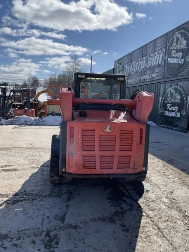 Image of Kubota SVL75-2 equipment image 2