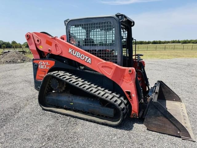 Image of Kubota SVL90-2 equipment image 3