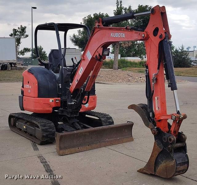 Image of Kubota U35-4 equipment image 2