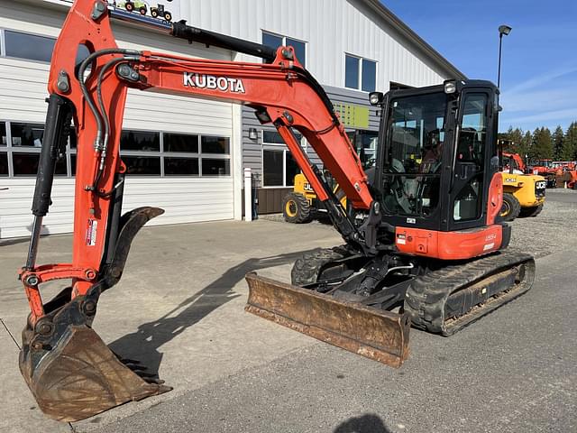 Image of Kubota U55-4 equipment image 1