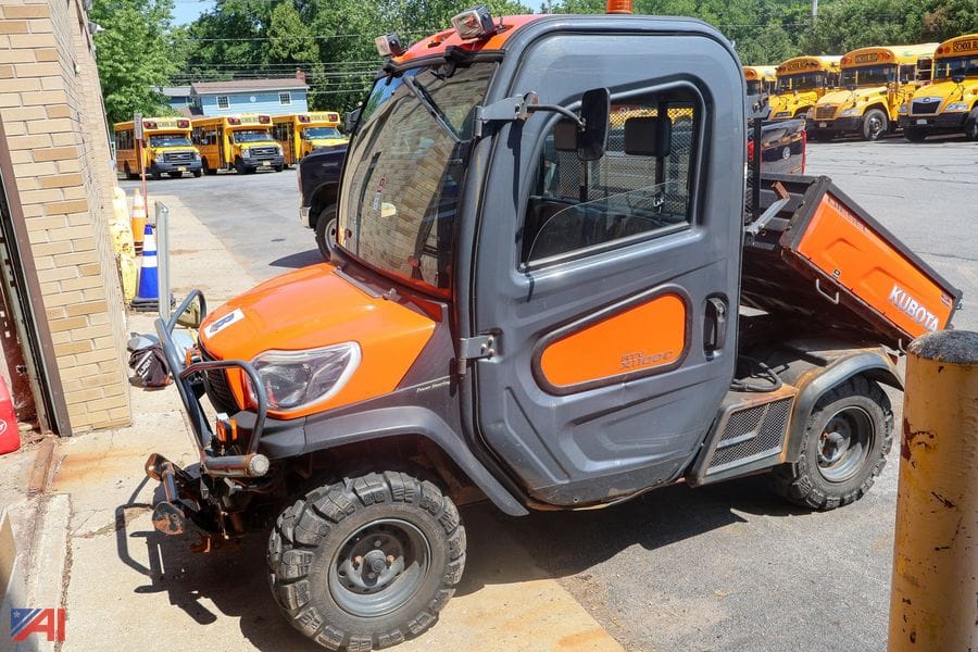 2014 Kubota RTV-X1100C Equipment Image0