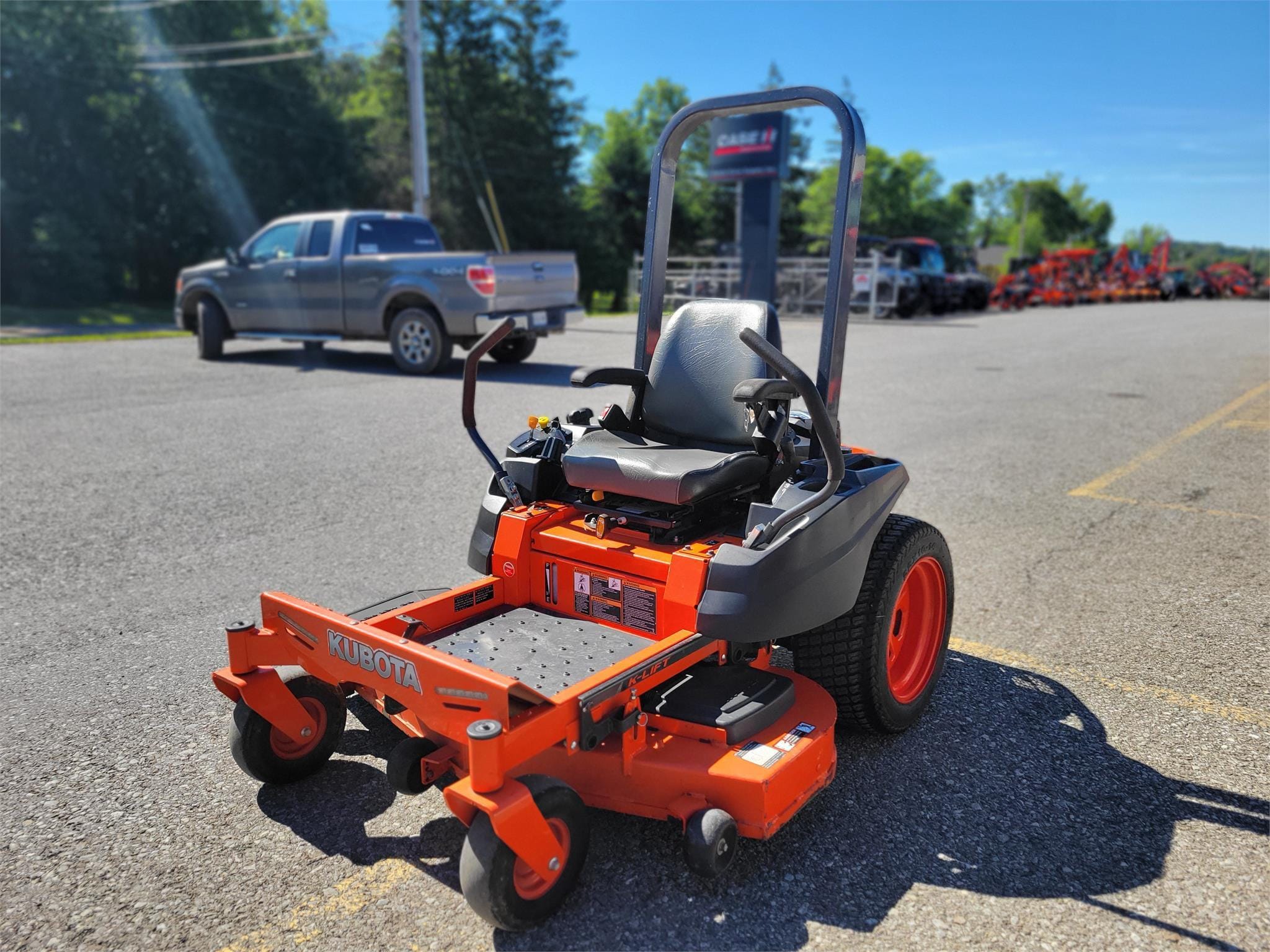 2014 Kubota Z121S Equipment Image0