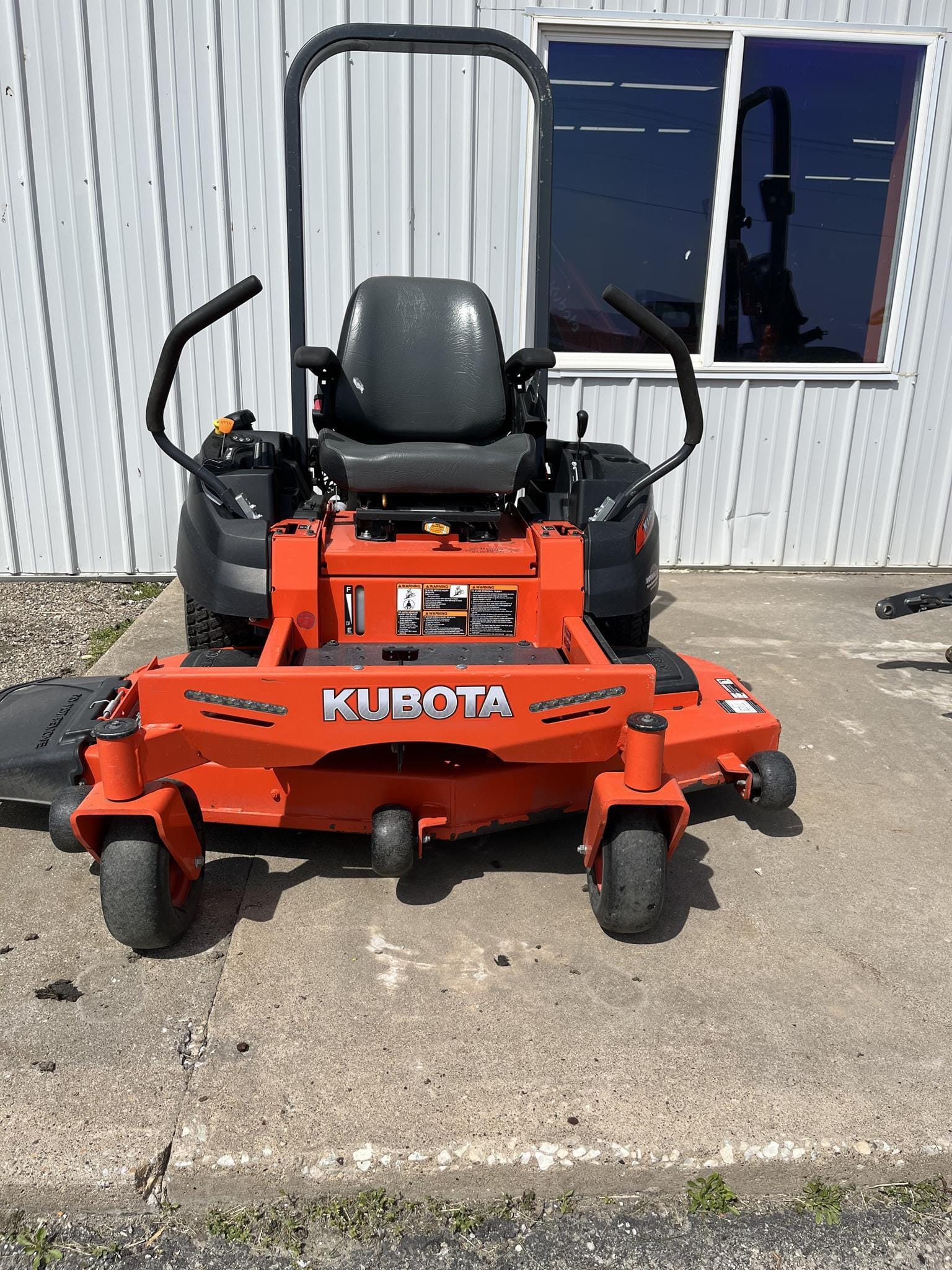 2014 Kubota Z125S Equipment Image0