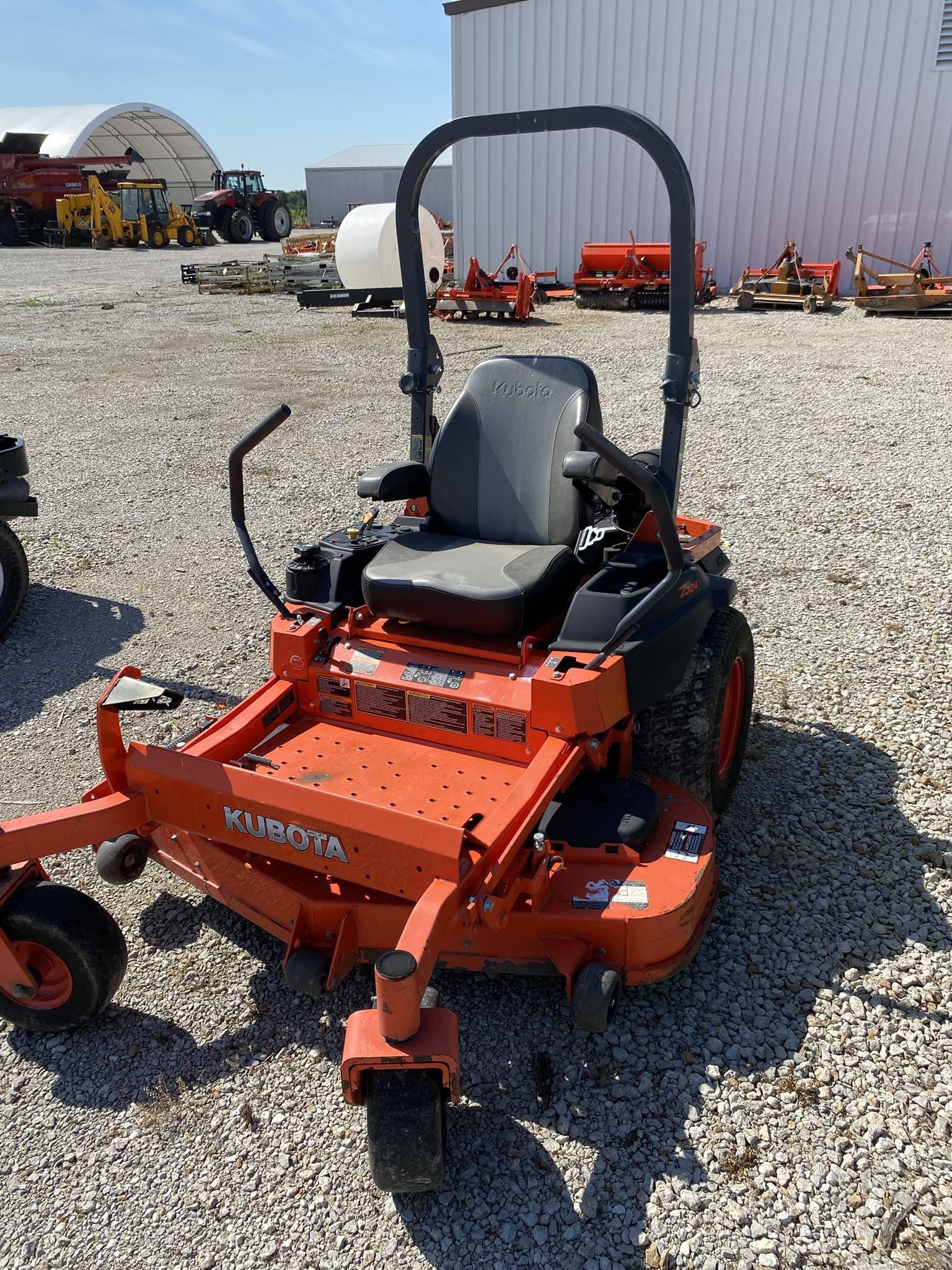 2014 Kubota Z724 Equipment Image0