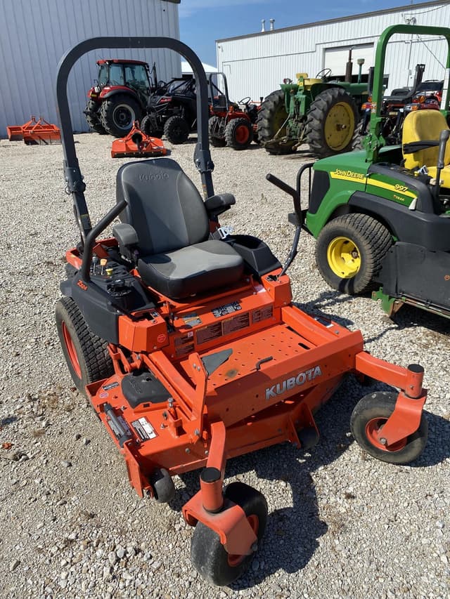 Image of Kubota Z724 equipment image 2