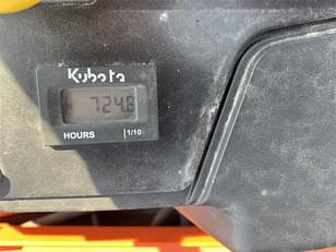 Main image Kubota Z724 7