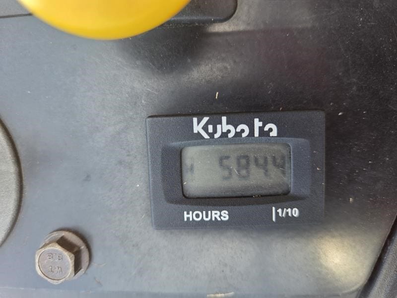 2014 Kubota Z724KH Equipment Image0