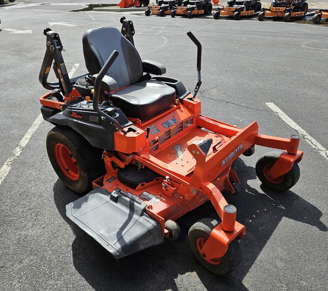 Image of Kubota Z724KH Image 1