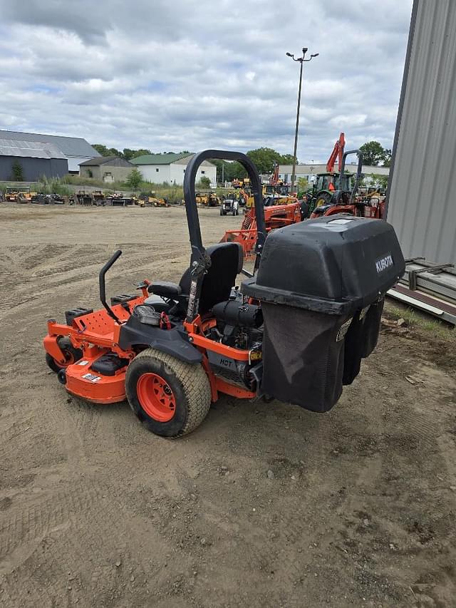 Image of Kubota Z724KH equipment image 3