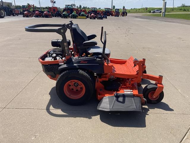 Image of Kubota Z725 equipment image 4