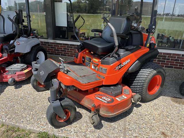 Image of Kubota ZD326 equipment image 1