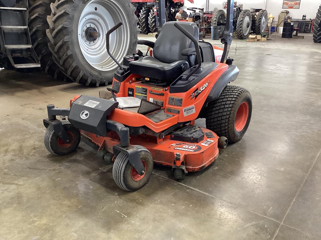 Image of Kubota ZD326S Image 0