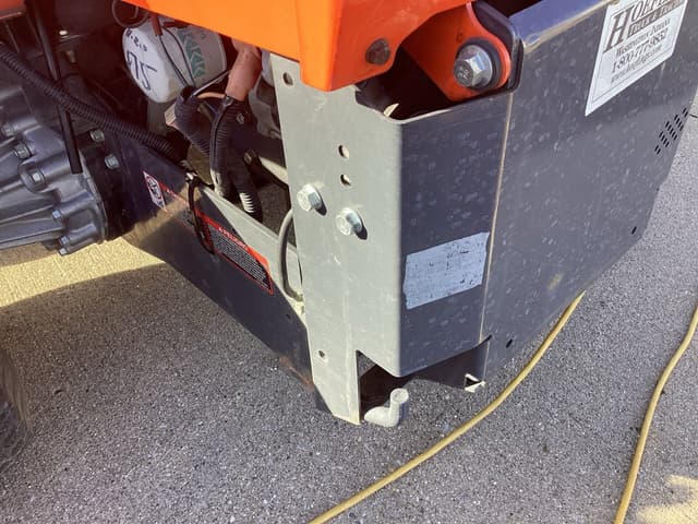 Image of Kubota ZD326S equipment image 2