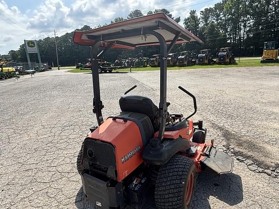 Image of Kubota ZD331 equipment image 1