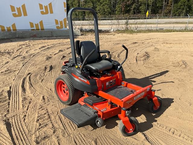 Image of Kubota ZG123S equipment image 2