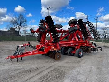 2014 Kuhn Krause Excelerator 8000 Equipment Image0