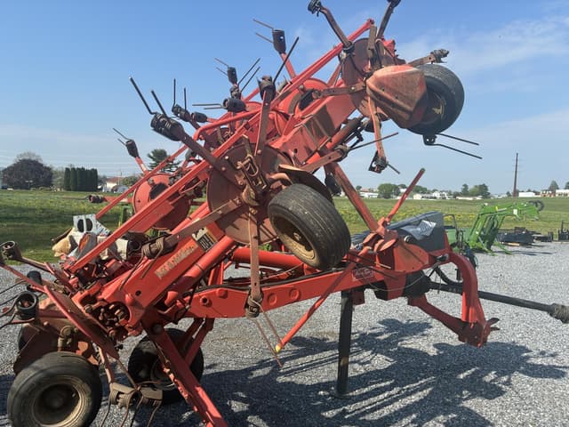 Image of Kuhn GF8702T GII equipment image 3