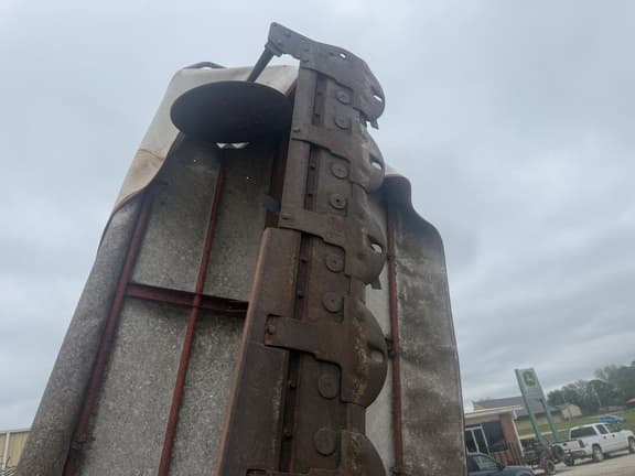 Image of Kuhn GMD800 equipment image 4